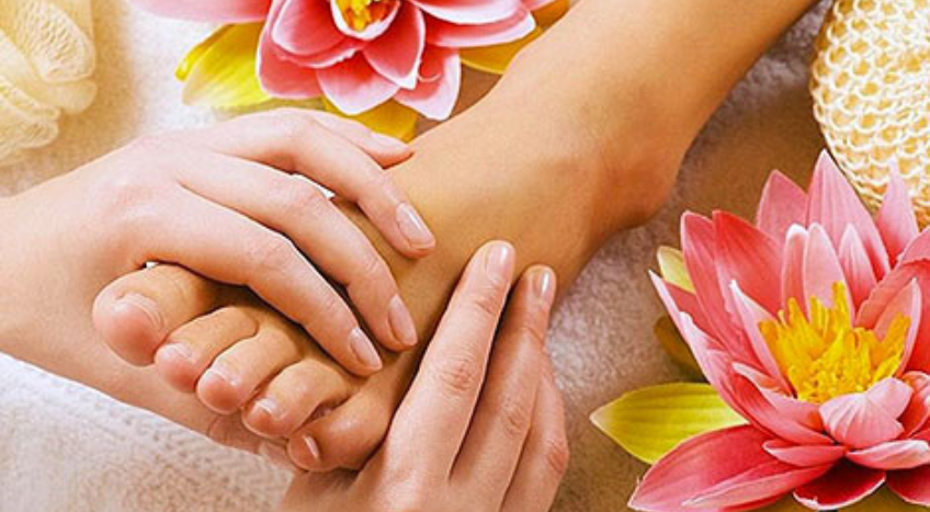 Mani e piedi, a lezione di bellezza e benessere con l'Ayurveda